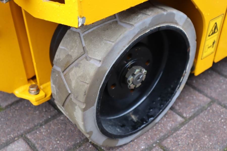 JCB S1930E Valid inspection, *Guarantee! 8m Working He 2018 JCB - S1930E - 61449 S1930E Valid inspection, *Guarantee! 8m W...