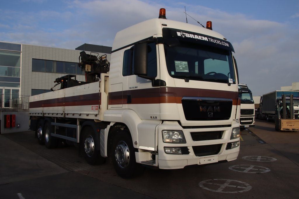 MAN TGS 35.360 BL-8x2-HIAB 085 2013 E52692 TGS 35.360 BL-8x2-HIAB 085 2013 1 image 3