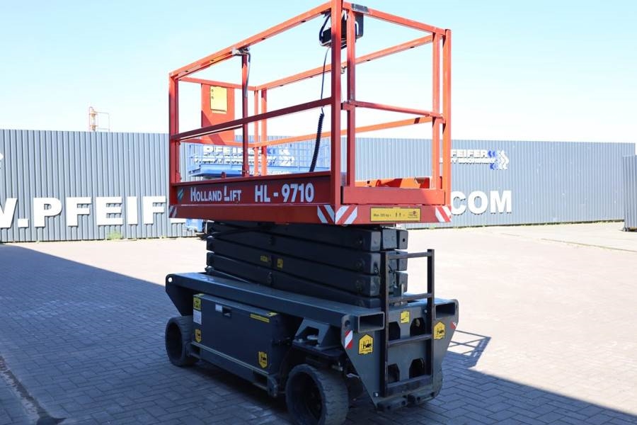 Holland Lift Ecostar HL-9710 Electric, 12m Working Height, 325k 2013 HOLLAND LIFT - Ecostar HL-9710 - 63521 Holland lift E...