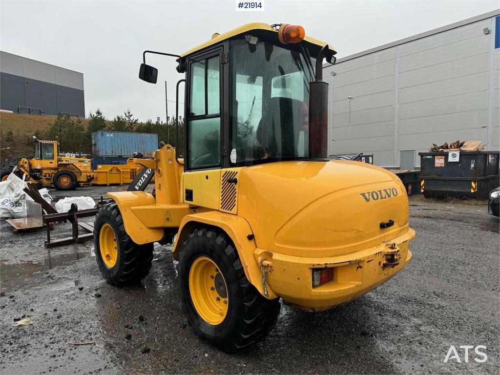 Volvo L35B Wheel Loader 2004 21914 L35B Wheel Loader 2004 1 Wheel Loaders image 19