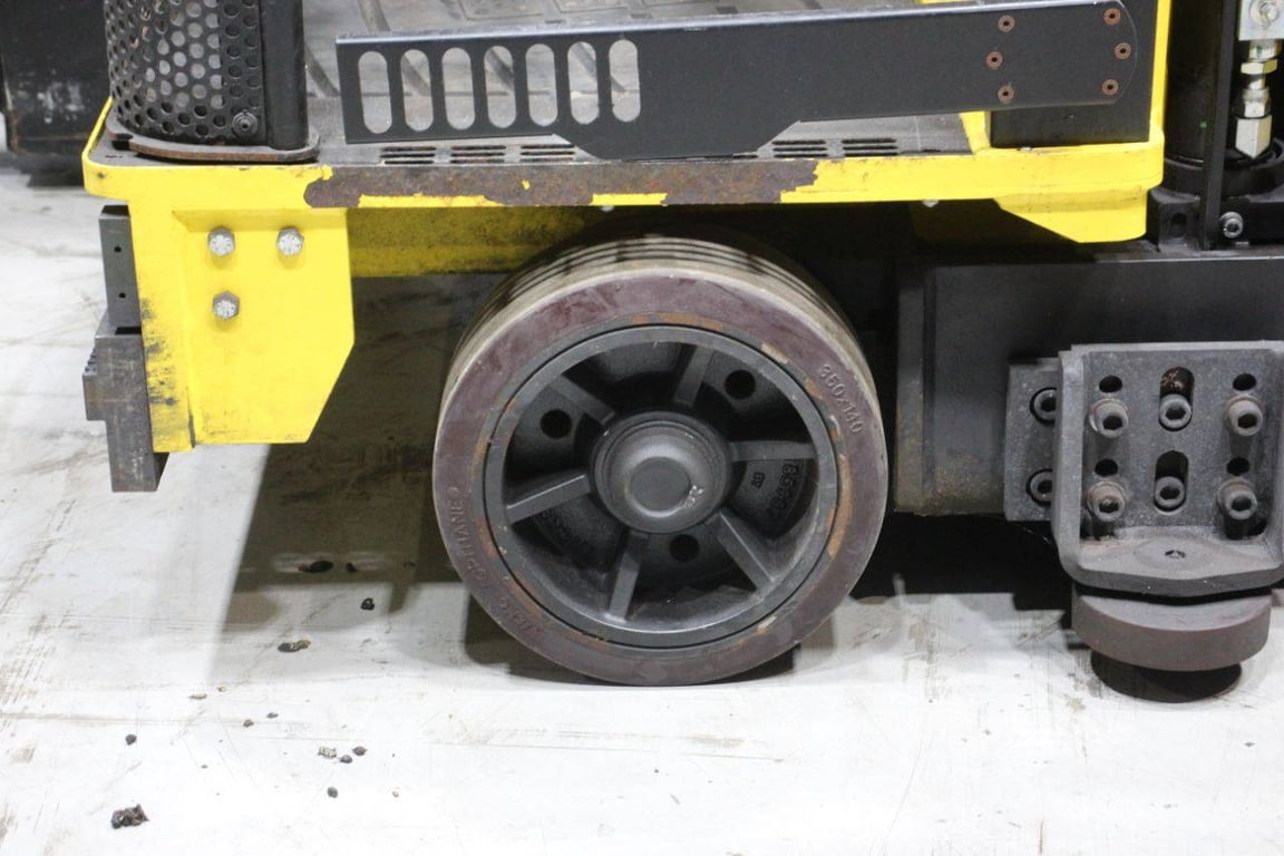 Hyster C1.5S Electric Reach Truck 1500kg 2017 2017 C1.5S 2017 1 image 14