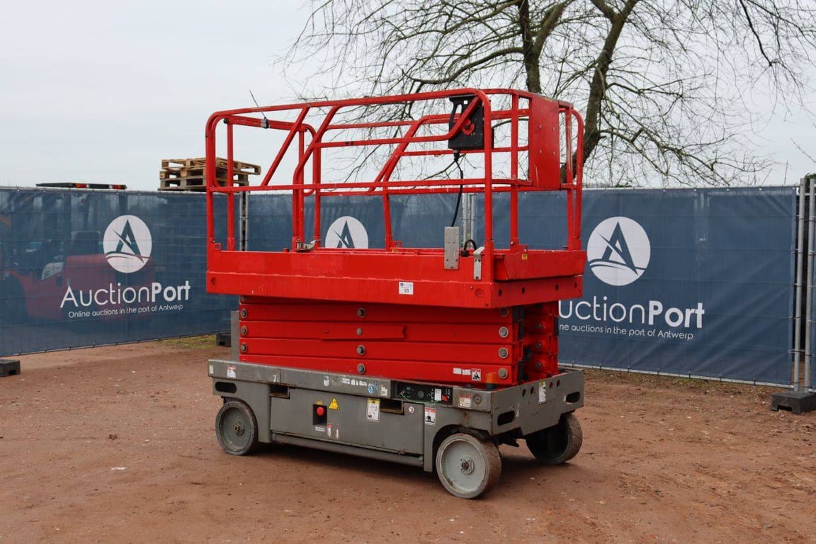 Scissor lift Haulotte Compact Electric Compact 1 Scissor Lifts image 4
