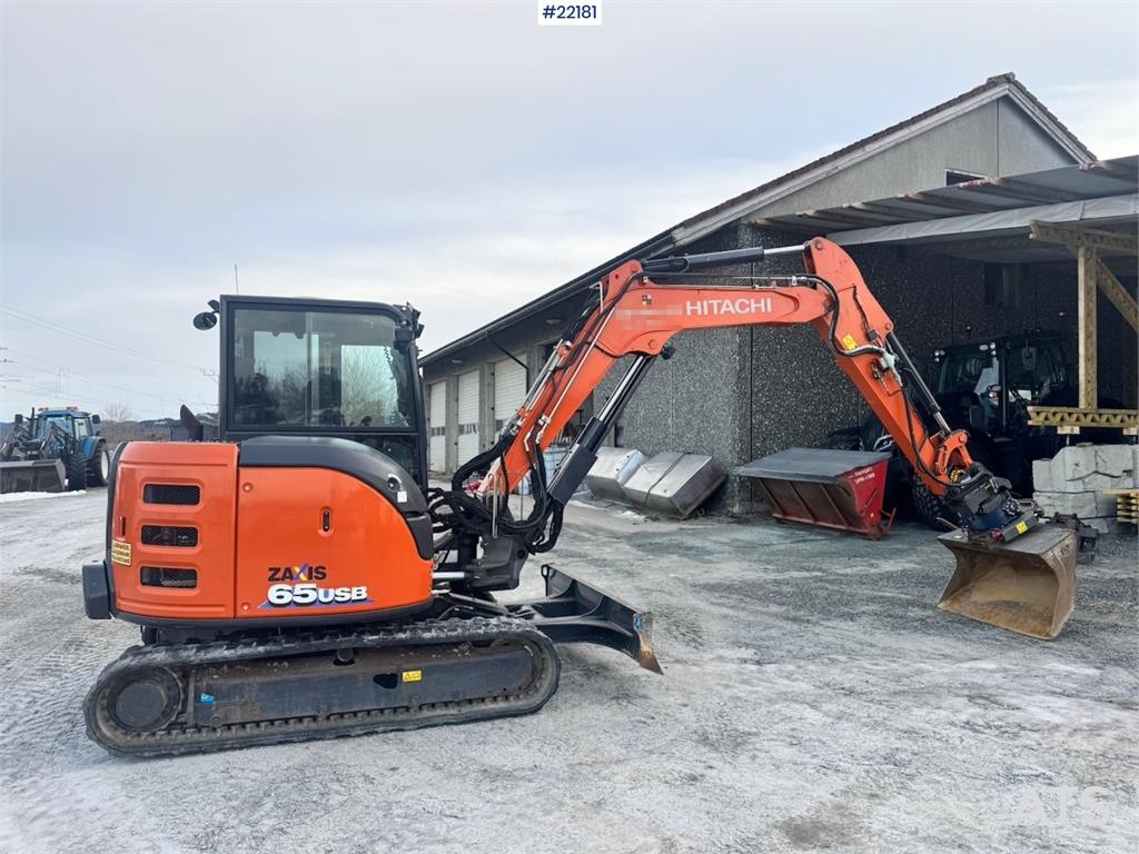 Heavy machinery product image - Image 8 of 15