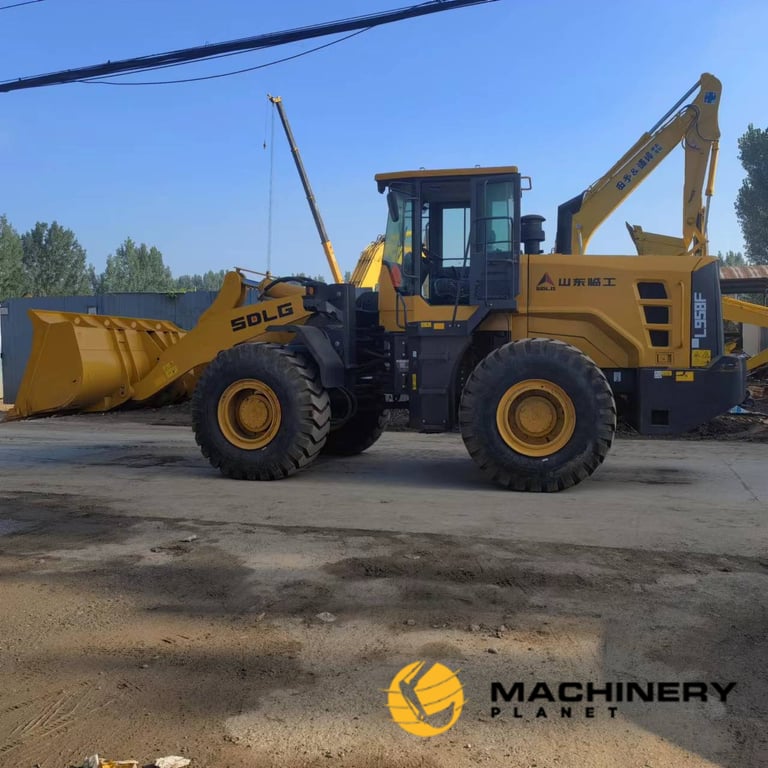 SDLG LG958F Loader Used Good Condition For Sale LG958F 2020 1 Wheel Loaders image 2