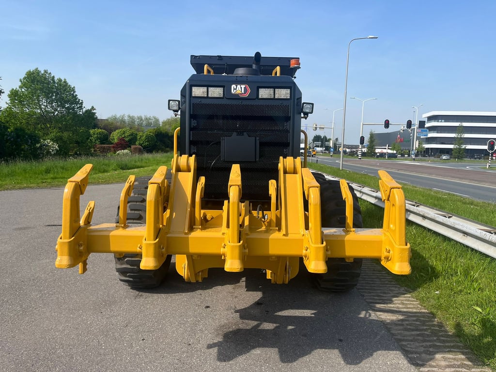 Caterpillar 140GC - Push block / Ripper / New Tires 2019 00032581 140GC - Push block / Ripper / New Tires 2019 1 image 7