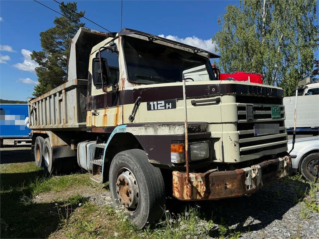 Scania 112H conventional truck WATCH VIDEO 1981 20686 112H conventional truck WATCH VIDEO 1981 1 Tipper trucks image 2