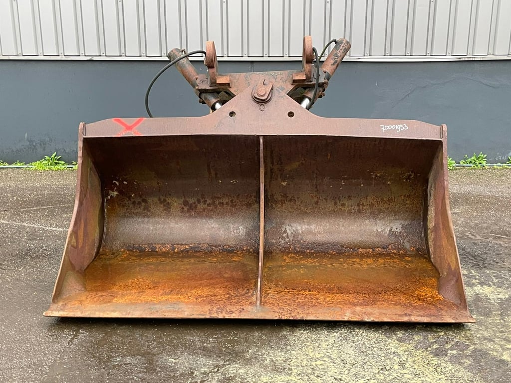 tilting bucket CW-40 70001953 Tilting bucket CW-40 1 image 9