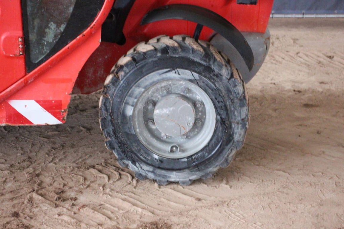 Manitou MT 625 Diesel Telehandler 2500kg 6m 2014 2014 MT 625 2014 1 image 15