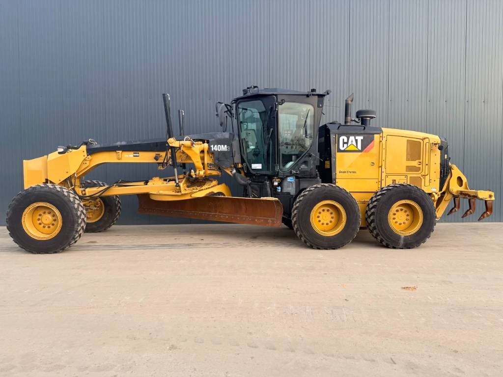 CAT 140M3 2017 210103 140M3 2017 1 Motor graders image 5