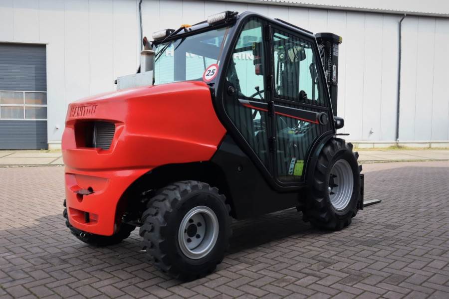 Manitou MC25-4 Valid Inspection, *Guarantee, Diesel, 4x4 2022 MANITOU - MC25-4 - 61569 MC25-4 Valid Inspection, *Guarantee...