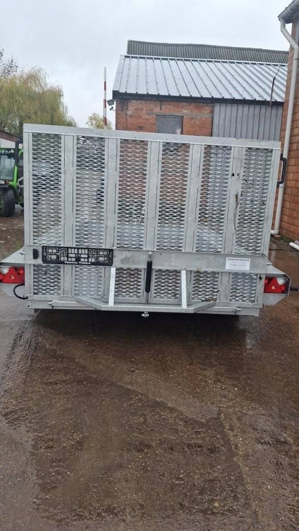 Machinetratnsporter 4.0x1.80m Onbekend 1 image 4