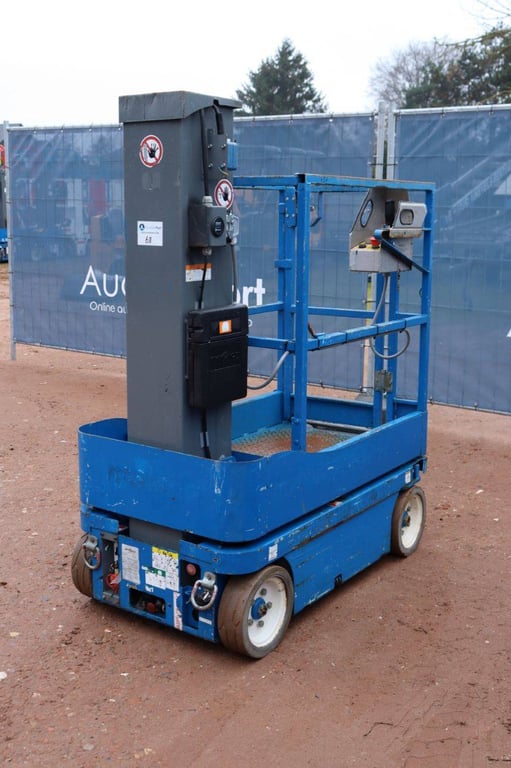 SkyJack SJ12 Electric Mast Lift 5.6m 2015 2015 SJ 12 2015 1 image 6