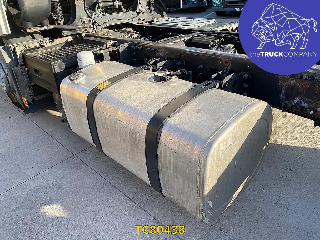 Volvo FH 460 2018 TC80438 FH 460 2018 1 image 11