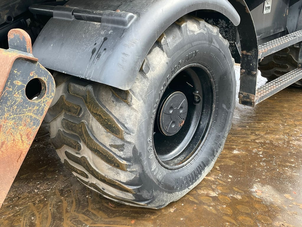 Caterpillar M313D - CE 2016 00032218 M313D - CE 2016 1 image 12