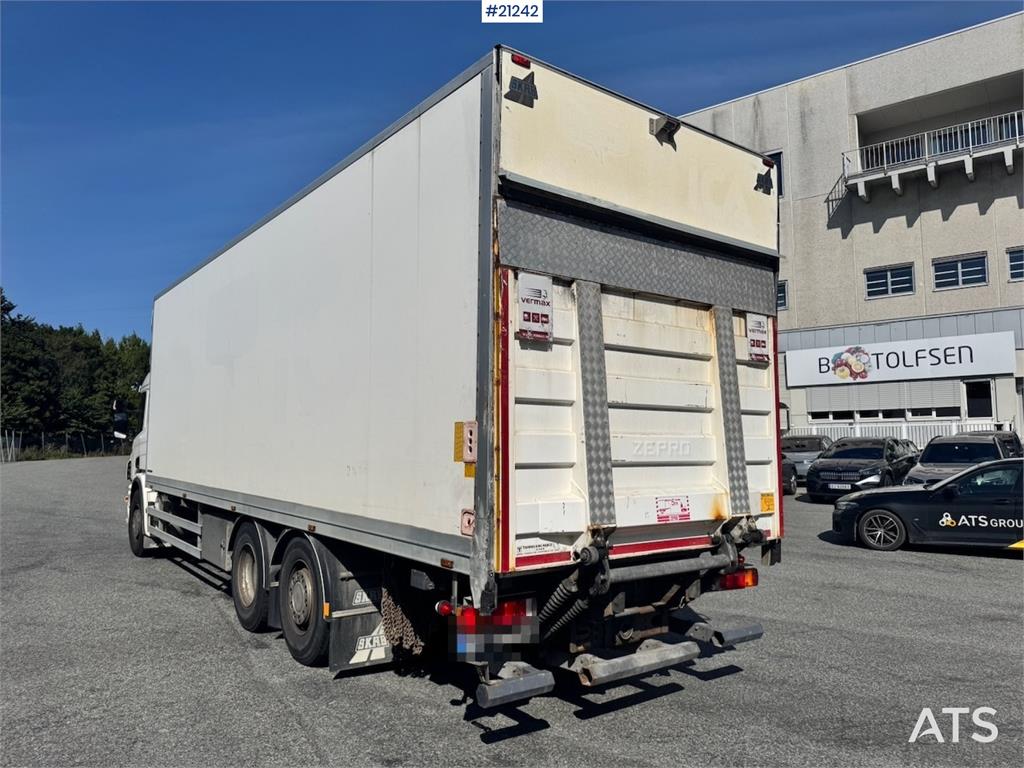 Scania P420 6x2 Box truck w/ Defective aggregate. 2007 21242 P420 6x2 Box truck w/ Defective aggregate. 2007 1 image 6