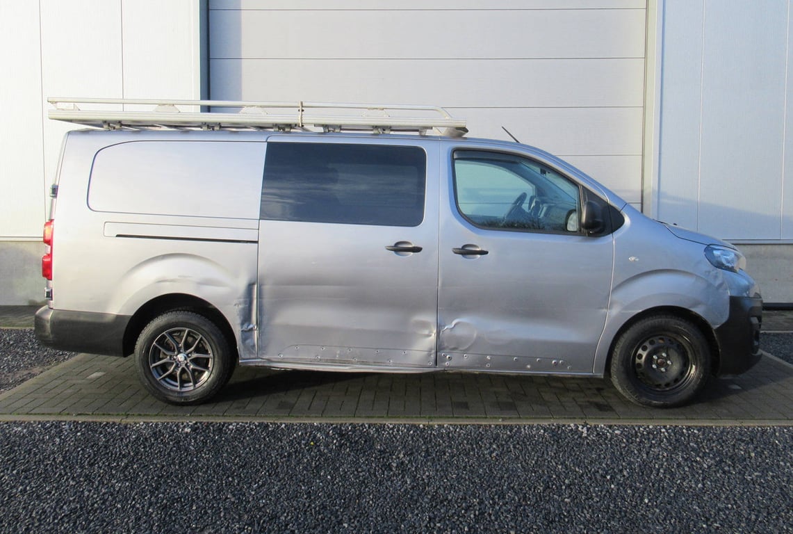 Peugeot Expert 2.0 BlueHDi (double cab & double slide) Diesel 2019 2019 Peugeot Expert (III) 2.0 BlueHDi 2019 1 image 6