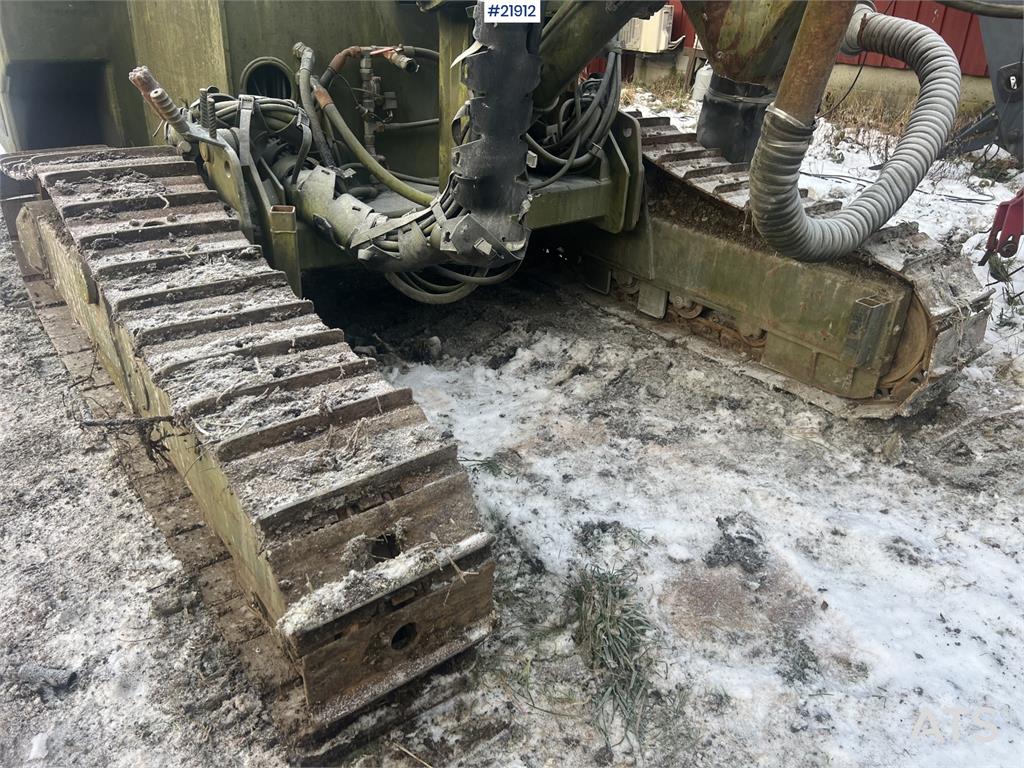 Nemek 503 TXI drilling rig w/ low hours for age 1996 21912 Nemek 503 TXI drilling rig w/ low hours for age 1996 1 image 12