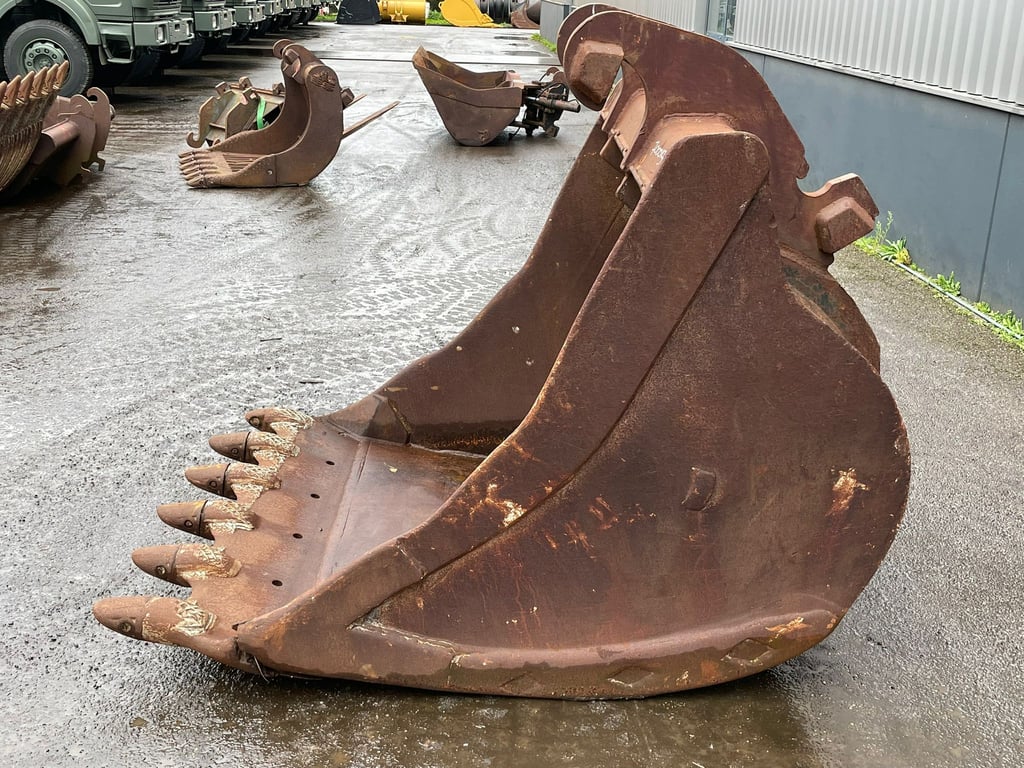 Verachtert Bucket with teeth 70001949 Verachtert Bucket with teeth 1 image 2