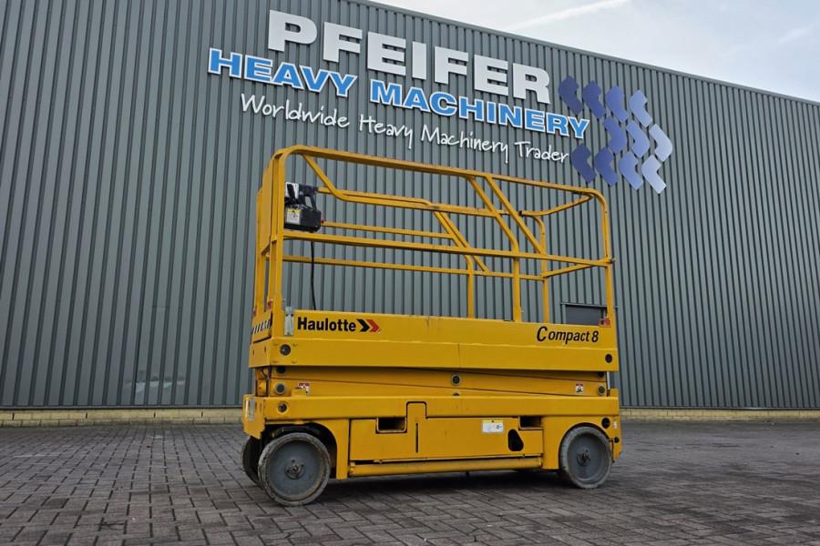 Haulotte Compact 8 Electric, 8.2m Working Height, 350kg Cap 2011 HAULOTTE - Compact 8 - 61869 Compact 8 Electric, 8.2m Wor...