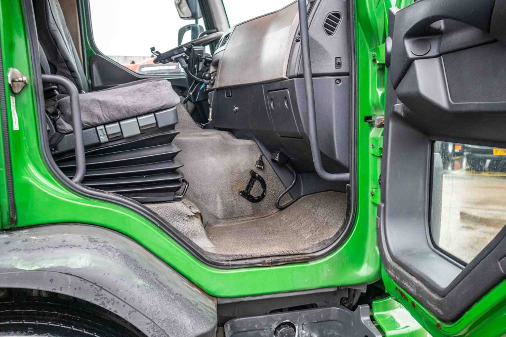 VOLVO FE 300 2009 E63305 FE 300 2009 1 image 11