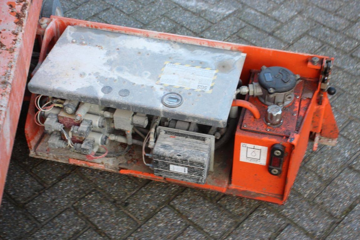Scissor Lift Skyjack Electric 1 Scissor Lifts image 13