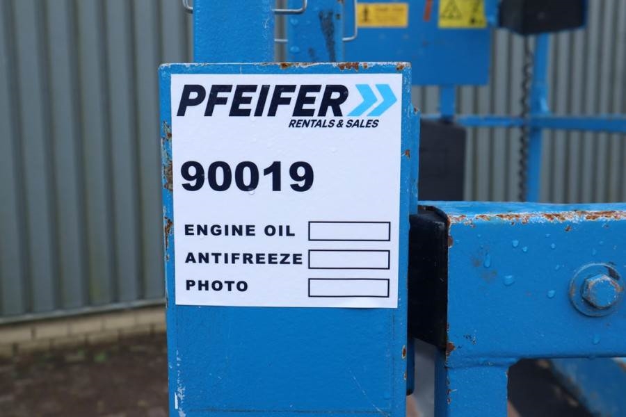 Genie GS1932 Electric, Working Height 7.8 m, 227kg Capac 2013 GENIE - GS1932 - 90019 GS1932 Electric, Working Height 7.8 m...