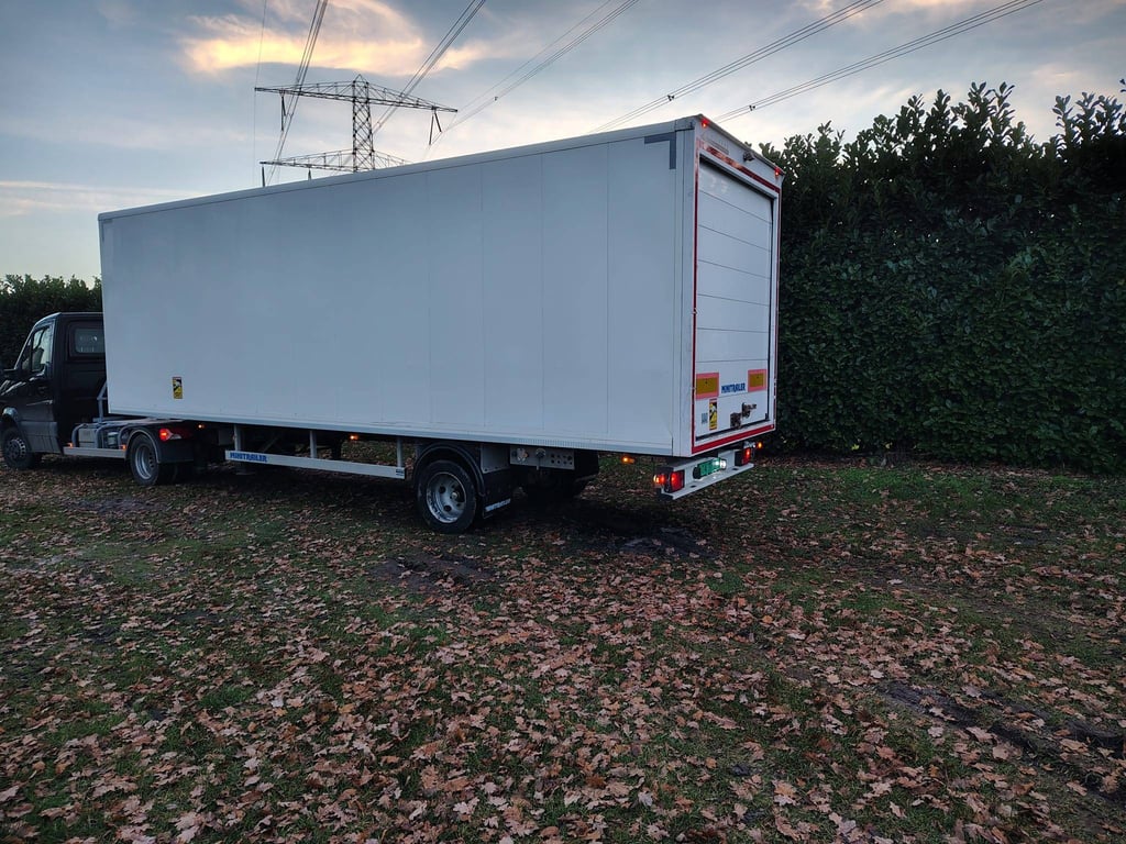Closed Semi-trailer Vergauwe VF BE 2015 2015 VERGAUWE VF BE 2015 1 image 2