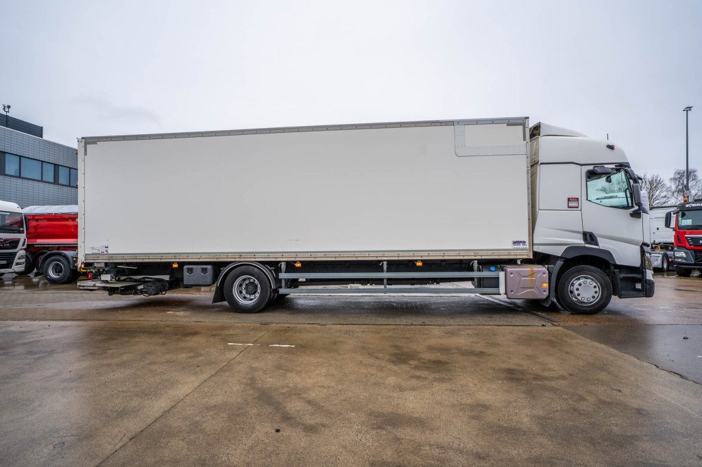 RENAULT T 380 DXI 2016 E63639 Renault T 380 DXI 2016 1 image 3