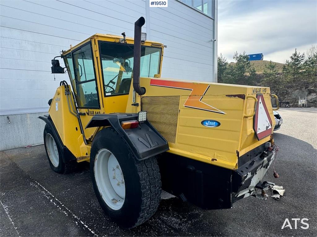 Wille 645 Wheel loader w/ bucket 19510 Wille 645 Wheel loader w/ bucket 1 Wheel Loaders image 8