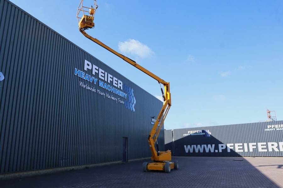 Snorkel A38E Electric, 13.5m Working Height, 6.1m Reach, 2 2011 SNORKEL - A38E - 63598 A38E Electric, 13.5m Working Height...