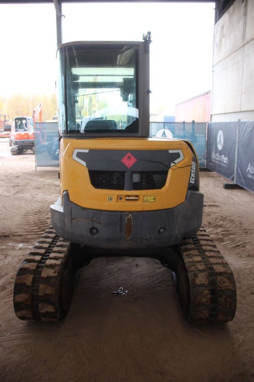 Crawler excavator Volvo ECR50D Diesel 31.2kW 2016 2016 ECR50D 2016 1 Crawler Excavators image 4