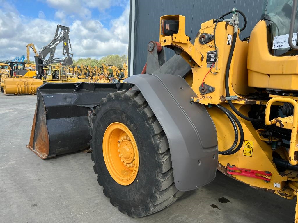 Volvo L90F 2011 208583 L90F 2011 1 Wheel Loaders image 9