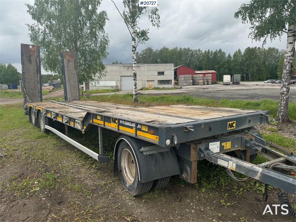 NC engineering Machine trailer w/ hydraulic driving b 2021 20727 NC engineering Machine trailer w/ hydraulic driving b 202...