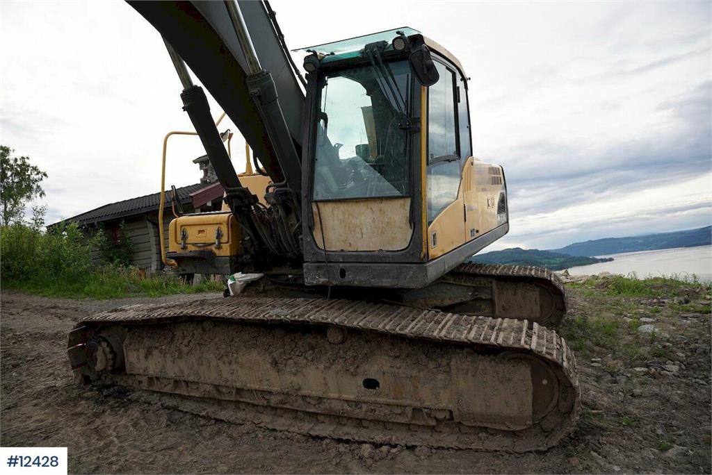 Volvo EC240CL Crawler Excavator with 2 Buckets 2008 12428 EC240CL Crawler Excavator with 2 Buckets 2008 1 Crawler Excavato...