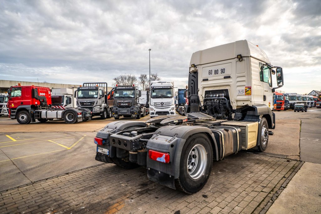 MAN TGS 18.460 BLS LX + INTARDER + HYDR 2017 E64860 TGS 18.460 BLS LX + INTARDER + HYDR 2017 1 image 4