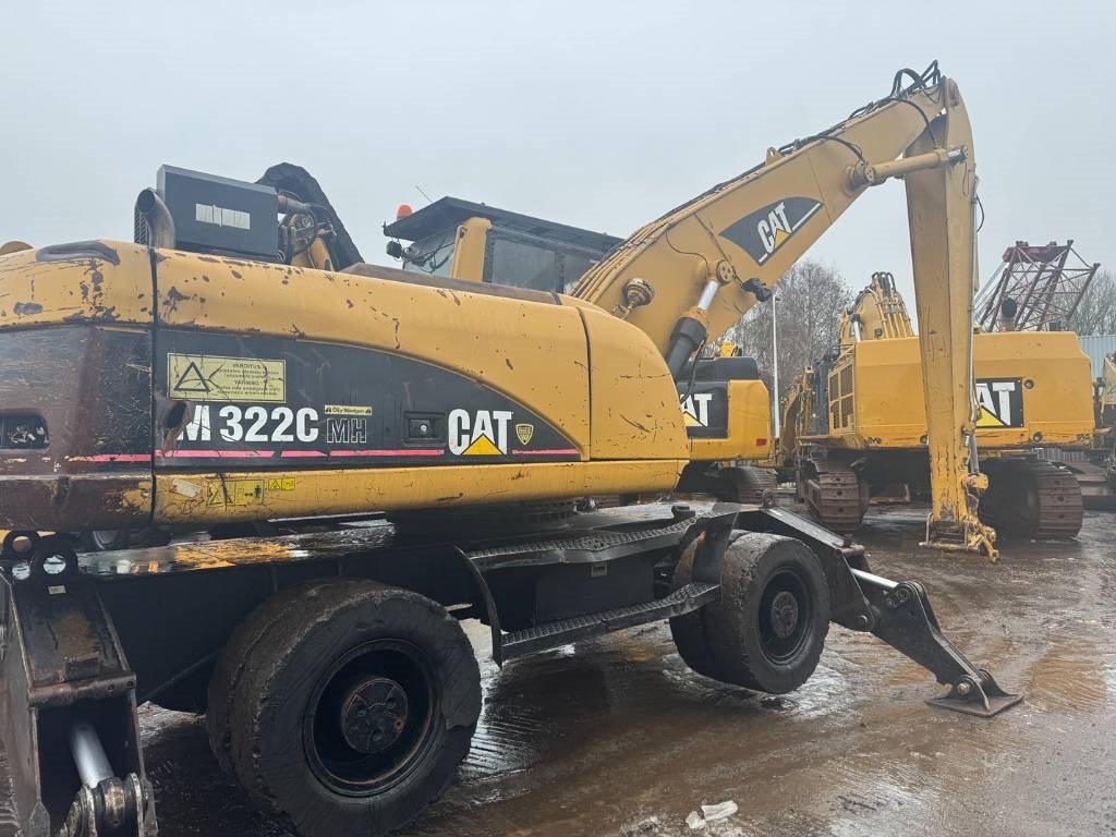 CAT M 322 C 2005 5451 M 322 C 2005 1 Other cranes image 6