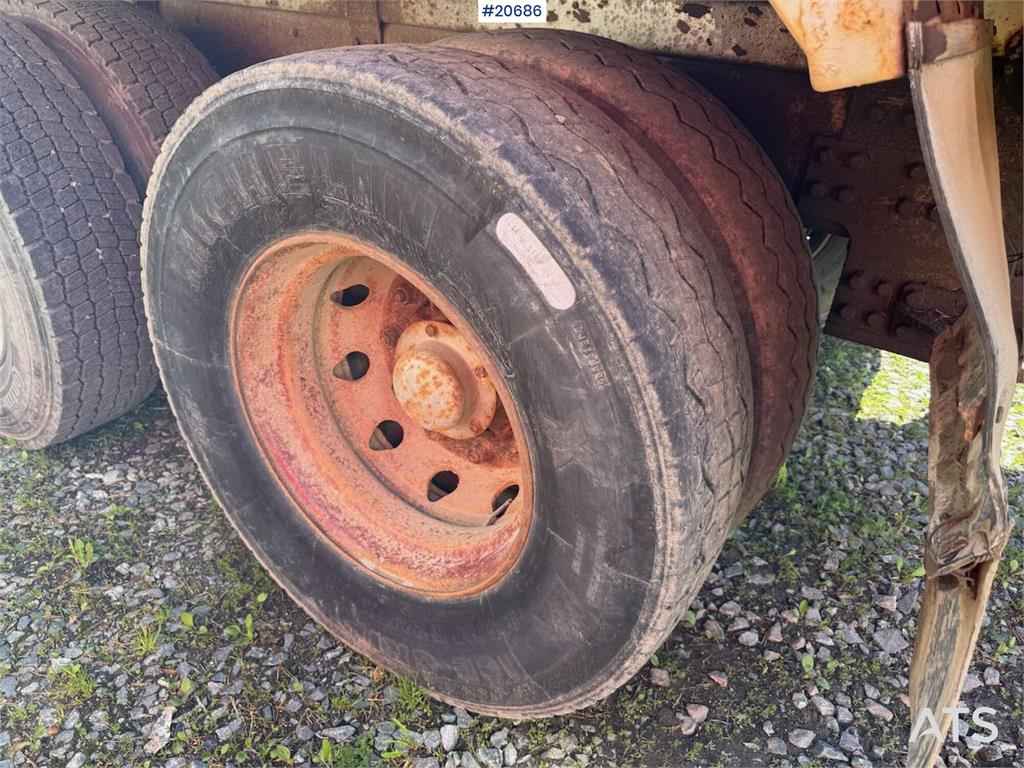 Scania 112H conventional truck WATCH VIDEO 1981 20686 112H conventional truck WATCH VIDEO 1981 1 Tipper trucks image 10