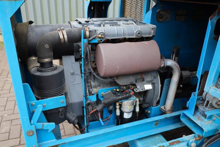Genie GS4390 Diesel, 4x4 Drive, 15m Working Height, 680k 2012 GENIE - GS4390 - 63307 GS4390 Diesel, 4x4 Drive, 15m Working...