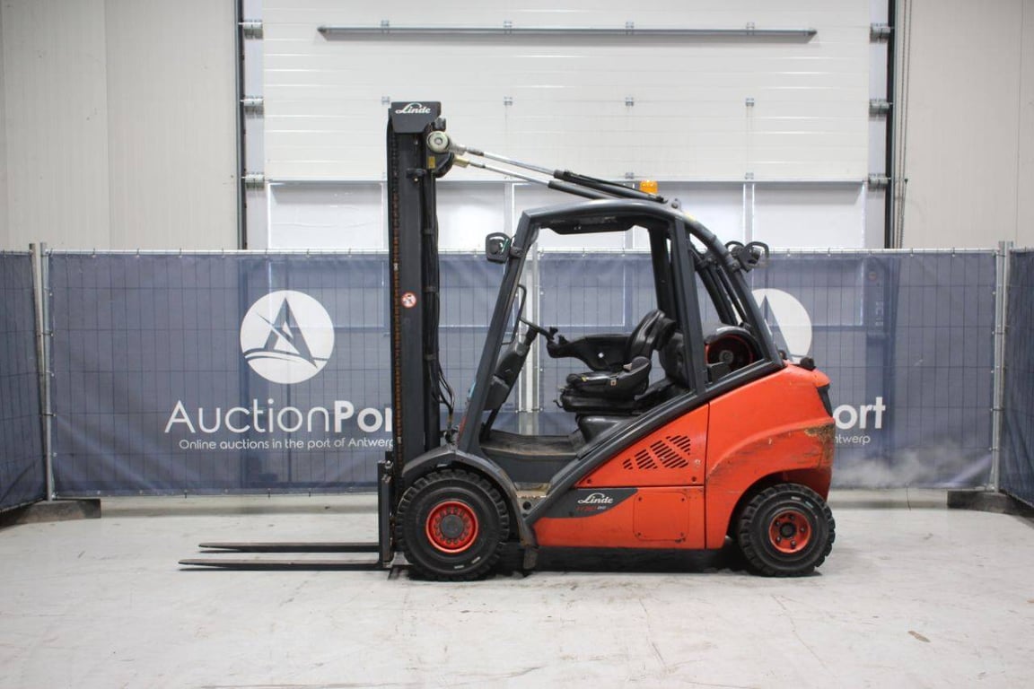 Forklift Linde H30T-02 LPG 3000kg 2014 2014 H30T-02 2014 1 Forklift image 2
