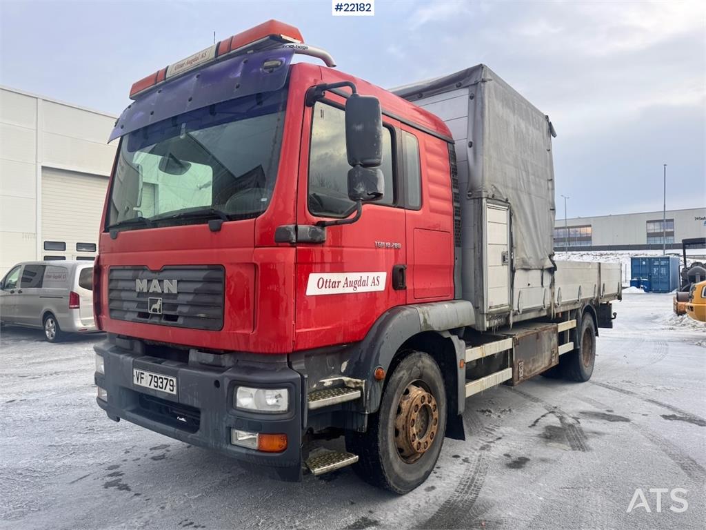 MAN TGM 18.280 flatbed truck. 87,000 km! WATCH VIDEO 2006 22182 TGM 18.280 flatbed truck. 87,000 km! WATCH VIDEO 2006 1 im...