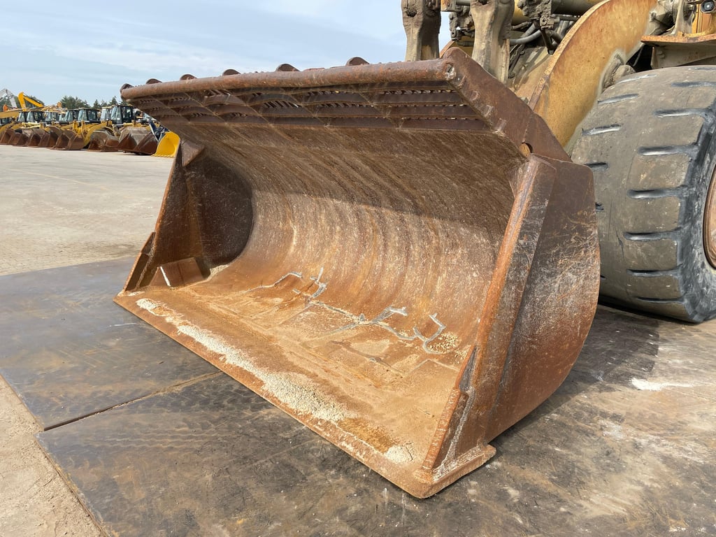Caterpillar 988B 1986 00033689 988B 1986 1 image 14