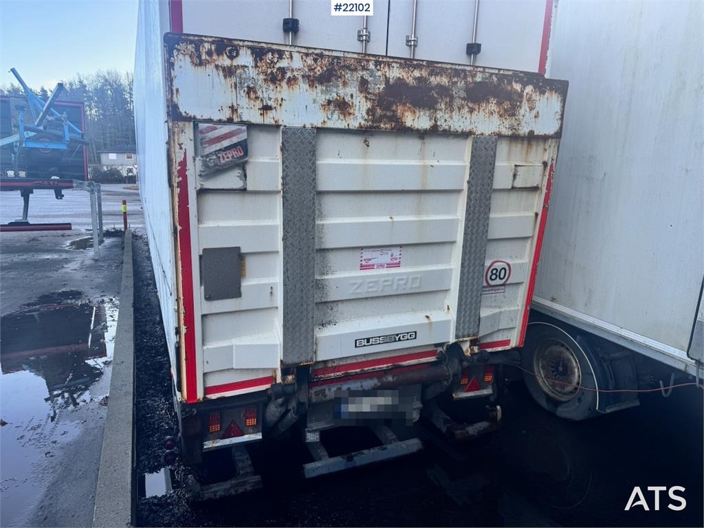 HFR box semi-trailer with refrigeration/freezer unit 2013 22102 HFR box semi-trailer with refrigeration/freezer unit 2013 ...