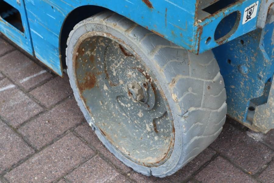Genie GS2632 Electric, Working Height 10m, 227kg Capacit 2007 GENIE - GS2632 - 62729 GS2632 Electric, Working Height 10m, ...