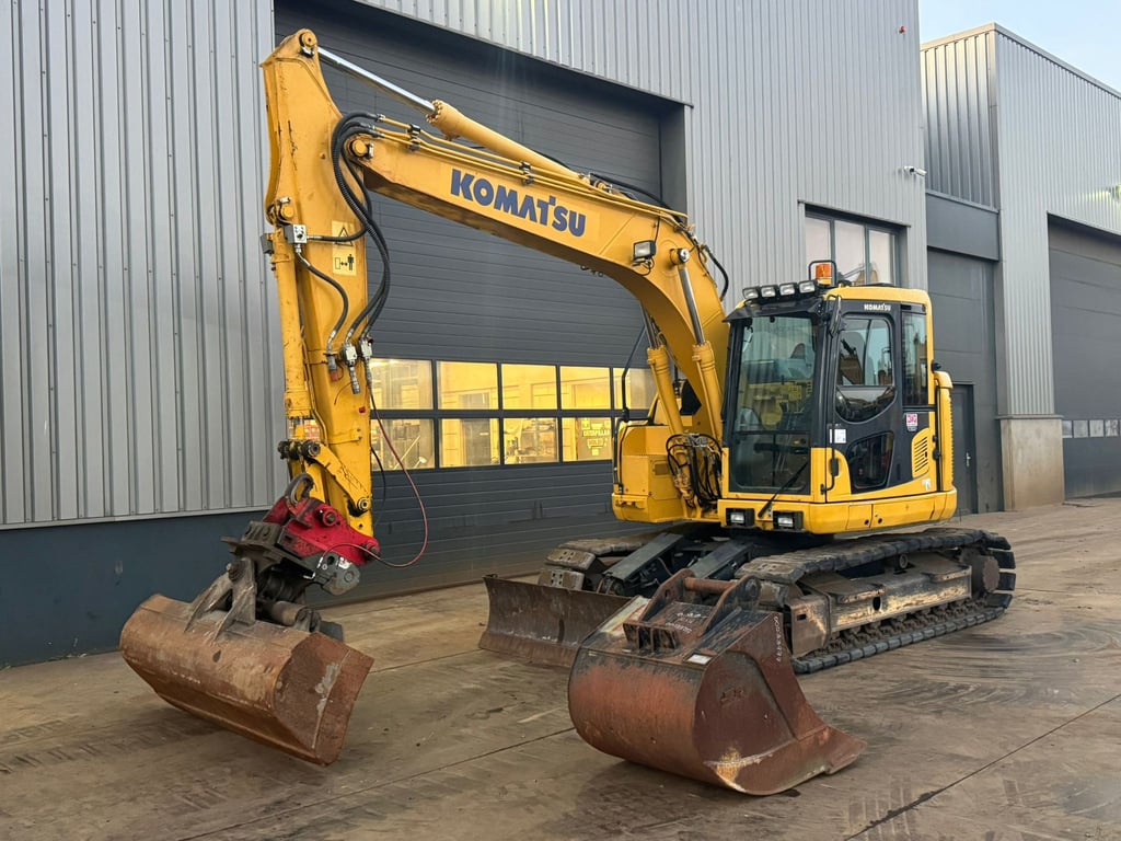 Komatsu PC138-11 2017 00033777 PC138-11 2017 1 image 2