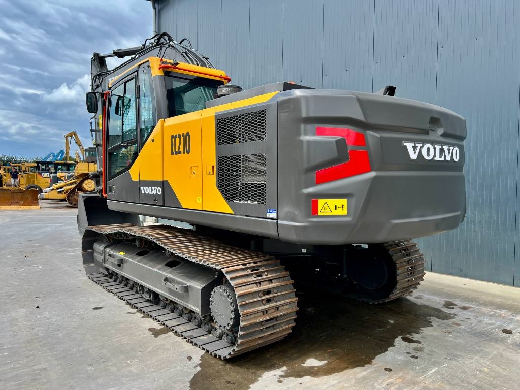 Volvo EC210 2025 207899 EC210 2025 1 Crawler Excavators image 3