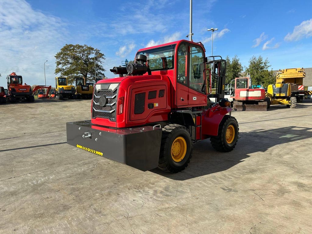 Rough Terrain Forklift KUL RTF-3500 Diesel 2025 New 2025 Onbekend RTF-3500 2025 0 Rough Terrain Forklift image 4