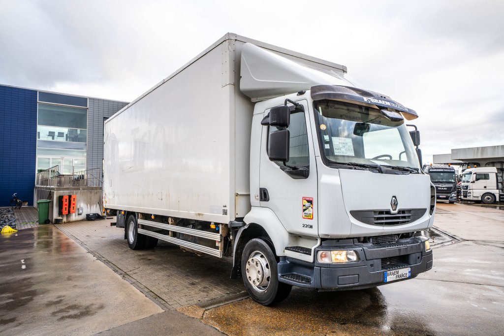RENAULT MIDLUM 220 (16T)+ DHOLLANDIA 2T. 2012 E64812 Renault MIDLUM 220 (16T)+ DHOLLANDIA 2T. 2012 1 image 2