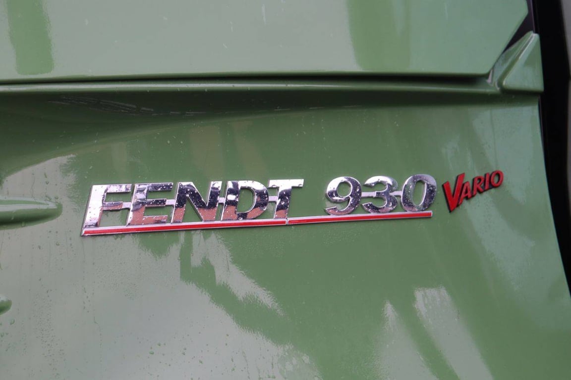Tractor Fendt 930 Vario Diesel 2010 2010 Fendt 930 Vario 2010 1 image 15