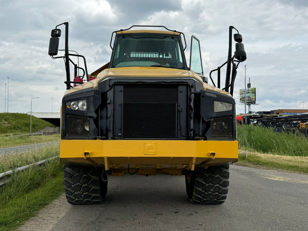 Caterpillar 740B 2011 70001403 740B 2011 1 image 4