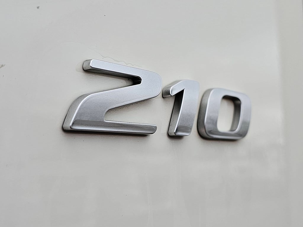 DAF LF 210 7.49t airco box 7.3m 2020 DAF LF 210 7.49T AIRCO BOX 7.3M 2020 1 image 14